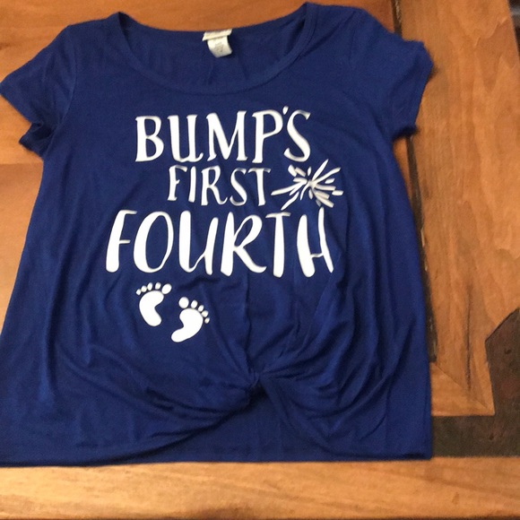 Bump’s First Fourth Maternity Tee - Picture 1 of 4